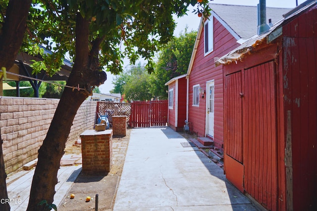 6631 Bevis Ave, Van Nuys, CA 91405 - photo 9