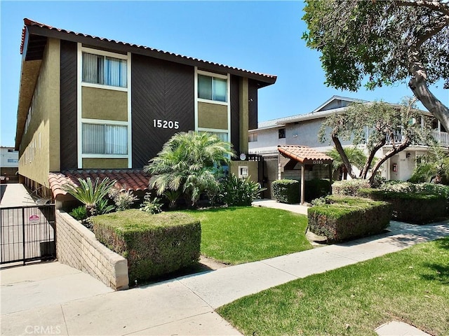 15205 S Budlong Ave Unit 15, Gardena, CA 90247 - photo 1