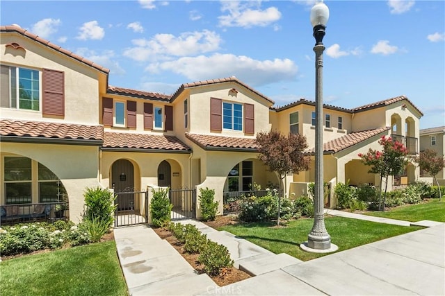 28727 Calle De La Paz Dr, Valencia, CA 91354 - photo 2
