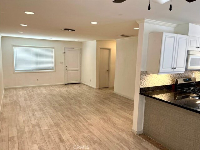 20146 Cohasset St Unit 15, Winnetka, CA 91306 - photo 4