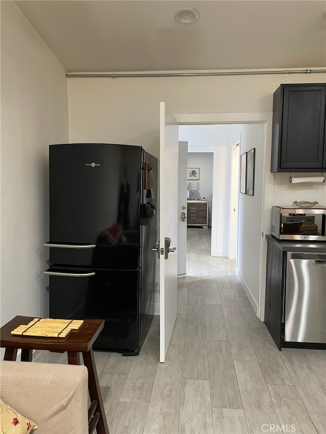 6521 W 85th St, Los Angeles, CA 90045 - photo 31