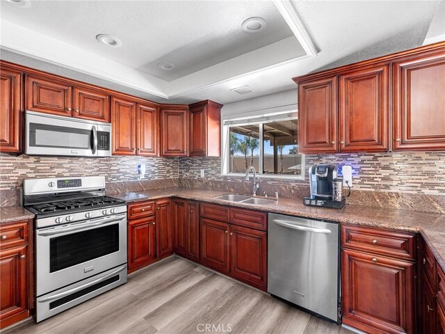 11232 Locust Ave, Hesperia, CA 92345 - photo 19