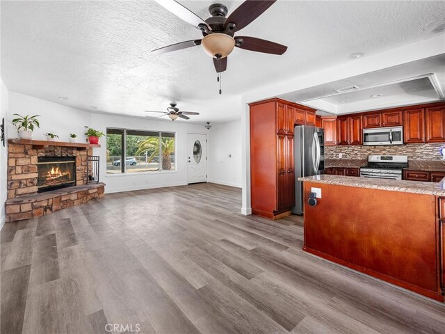 11232 Locust Ave, Hesperia, CA 92345 - photo 20