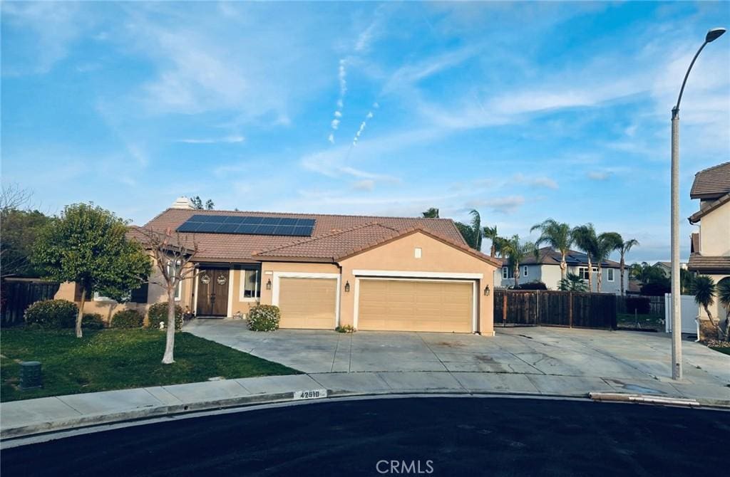 42510 Vancouver Pl, Murrieta, CA 92562 - photo 2