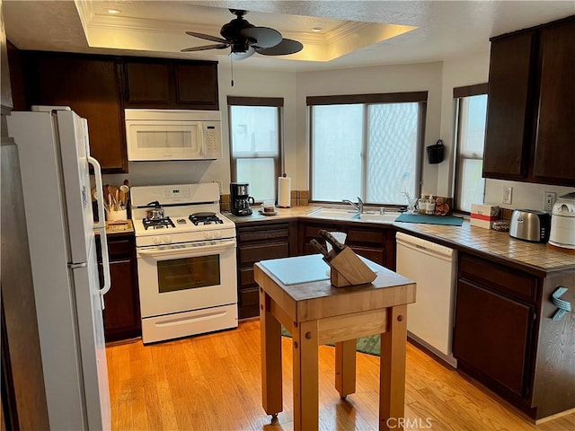 16625 Castaway Ln, Huntington Beach, CA 92649 - photo 4