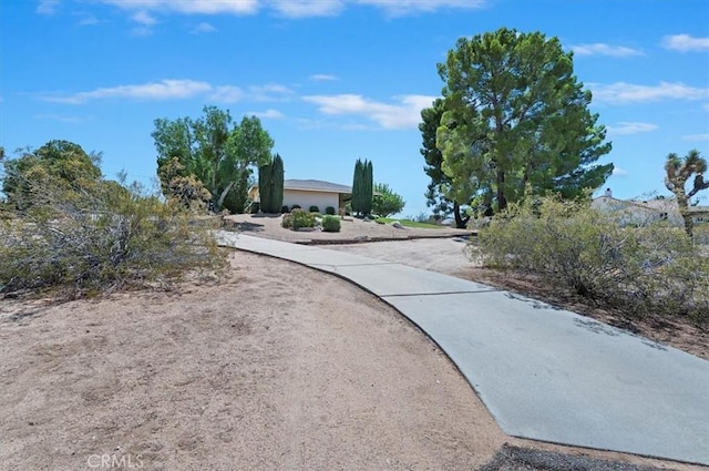 19545 Shoshonee Rd, Apple Valley, CA 92307 - photo 27
