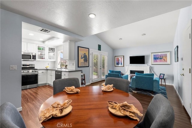 28649 Forest Meadow Pl, Castaic, CA 91384 - photo 5