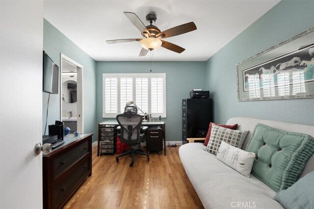 4173 Colfax Ave Unit G, Studio City, CA 91604 - photo 13