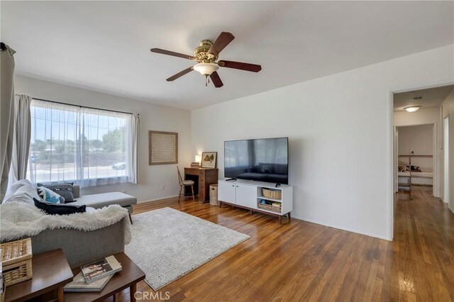 1910 W Chapman Ave, Fullerton, CA 92833 - photo 3