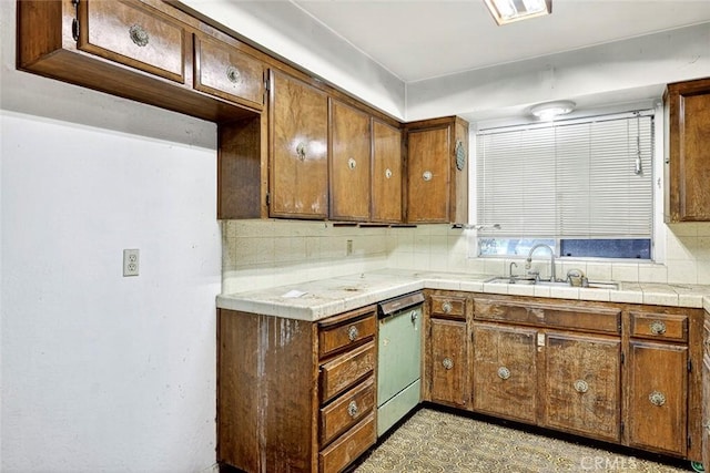 2214 Fordham Ave, Clovis, CA 93611 - photo 7