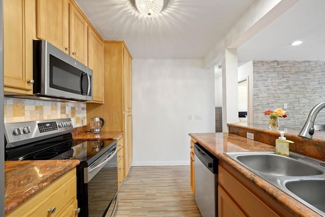 9860 Dale Ave Unit D9, Spring Valley, CA 91977 - photo 7