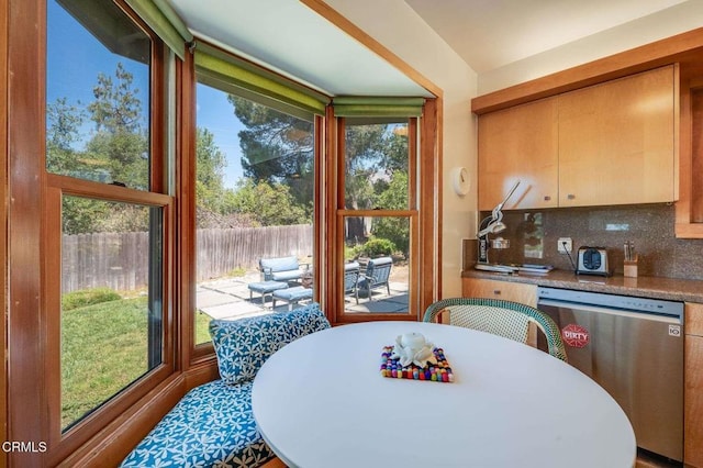 1805 Kinneloa Canyon Rd, Pasadena, CA 91107 - photo 11