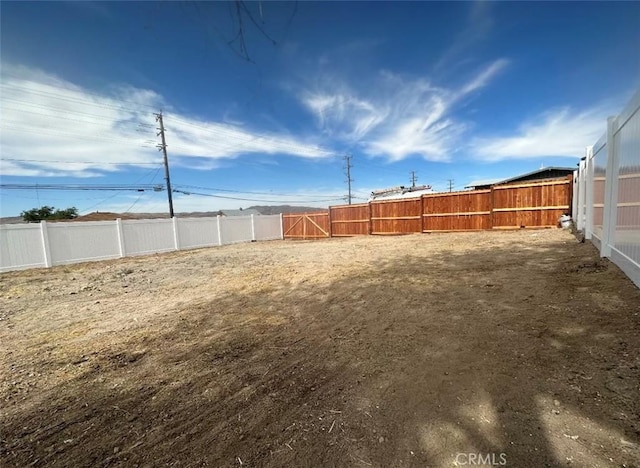 220 S 2nd Ave, Barstow, CA 92311 - photo 1