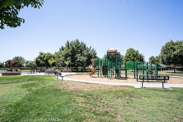 3235 N Arroyo Ave, Fresno, CA 93727 - photo 44