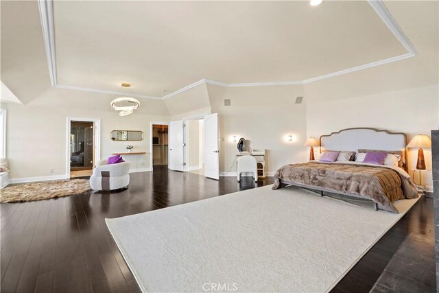 13320 Mulholland Dr, Beverly Hills, CA 90210 - photo 28