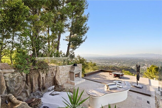 13320 Mulholland Dr, Beverly Hills, CA 90210 - photo 56