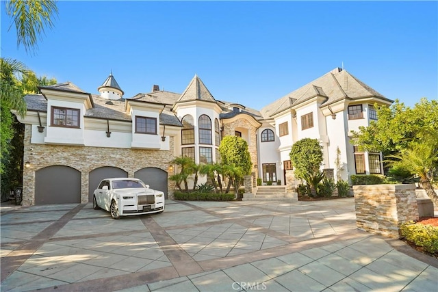 13320 Mulholland Dr, Beverly Hills, CA 90210 - photo 4