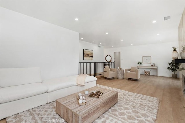 2037 Rayshire St, Thousand Oaks, CA 91362 - photo 11
