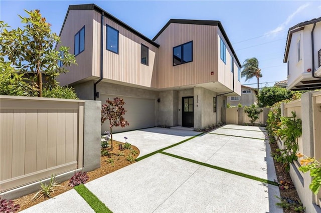 2206 Gates Ave Unit B, Redondo Beach, CA 90278 - photo 1