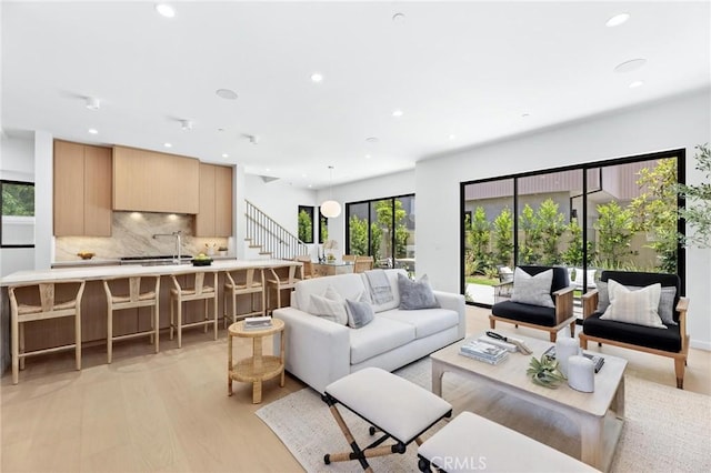 2206 Gates Ave Unit B, Redondo Beach, CA 90278 - photo 4