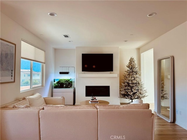 24218 Hillcrest Dr, Corona, CA 92883 - photo 4