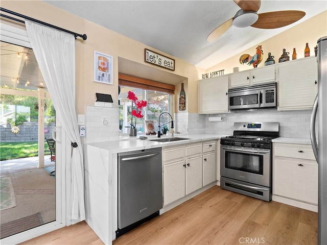 27728 Clark Ct, Saugus, CA 91350 - photo 8