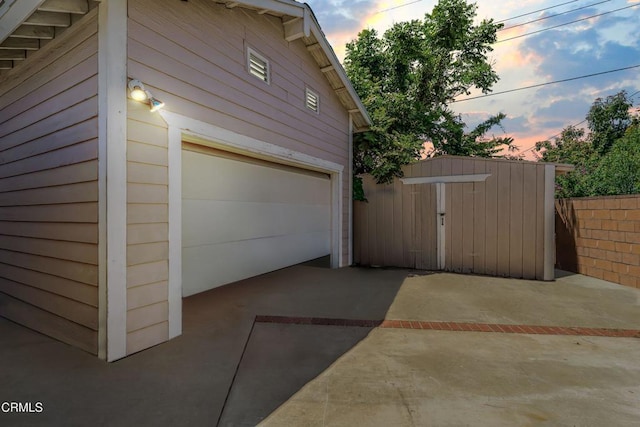 2077 Sebring Ct, Simi Valley, CA 93065 - photo 11