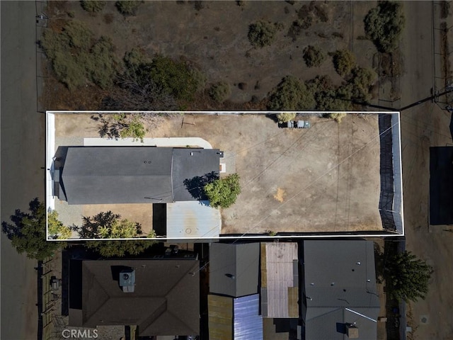 102 Jackson St, Taft, CA 93268 - photo 32