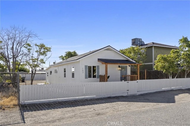 102 Jackson St, Taft, CA 93268 - photo 3