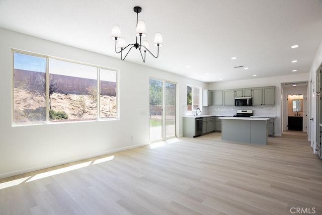 7502 Ridge View Dr, Lancaster, CA 93536 - photo 11