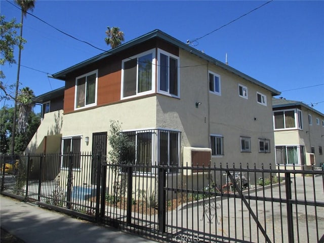 346 W Palm St, Compton, CA 90220 - photo 2