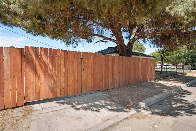 8316 Reseda Ave, Fontana, CA 92335 - photo 40