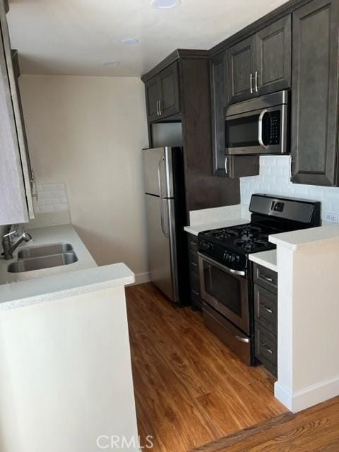 11852 Washington Pl Unit 8, Los Angeles, CA 90066 - photo 4