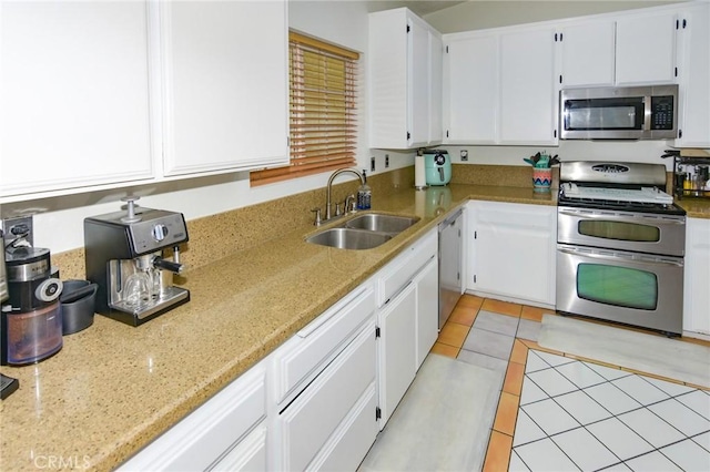 6375 Joshua Rd, Oak Hills, CA 92344 - photo 25