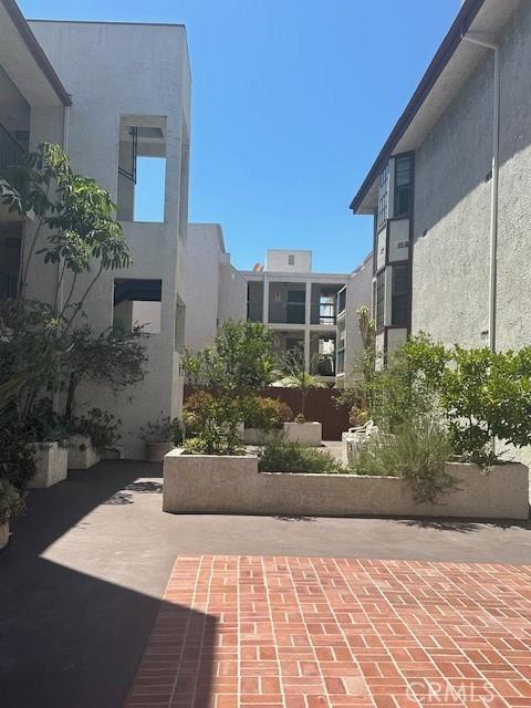 811 N Columbus Ave Unit 18, Glendale, CA 91203 - photo 3