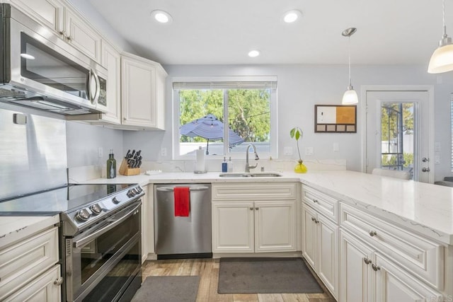 4867 Seascape Dr, Oceanside, CA 92057 - photo 4