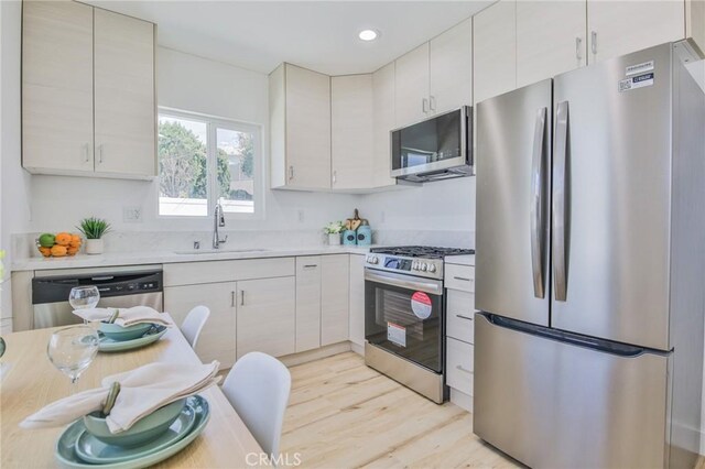 204 Via Colusa, Redondo Beach, CA 90277 - photo 38