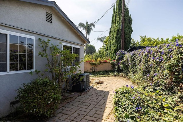 1752 Bent Twig Ln, Tustin, CA 92780 - photo 9