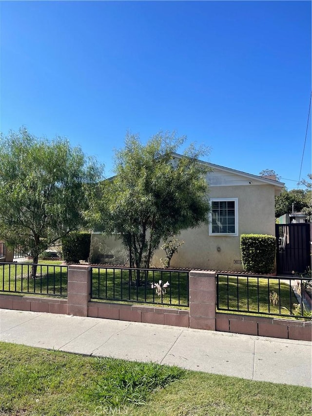 8133 2nd St, Paramount, CA 90723 - photo 4