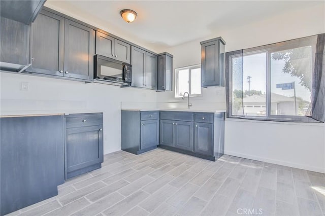 7424 Bell Ave, Los Angeles, CA 90001 - photo 10