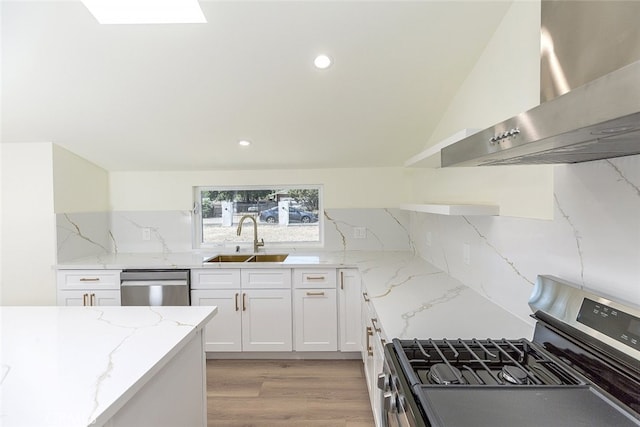 15724 Chase St, North Hills, CA 91343 - photo 10