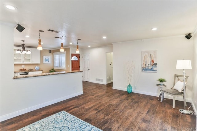14862 Sabre Ln, Huntington Beach, CA 92647 - photo 12