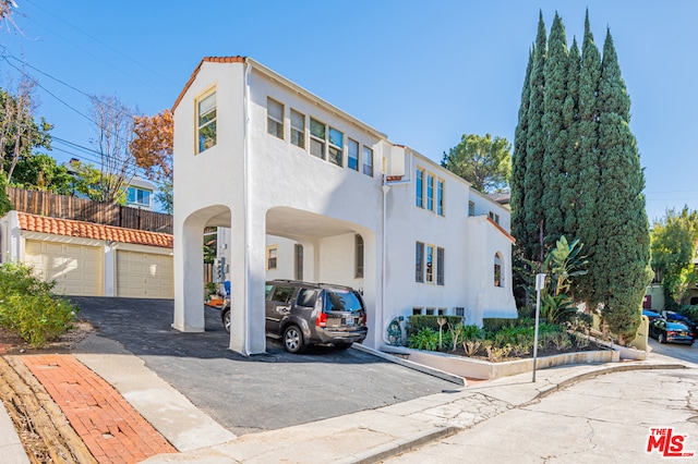 view of front of home with a garage