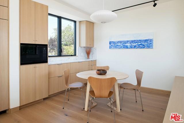 dining room with light hardwood / wood-style flooring