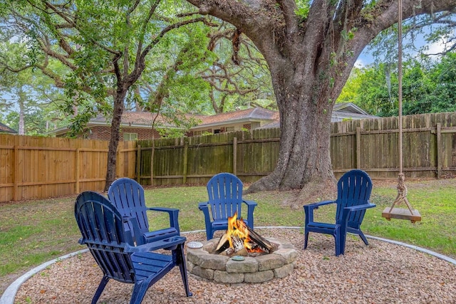 1310 E 7th Ave, Tallahassee, FL 32303 - view of yard with an outdoor fire pit