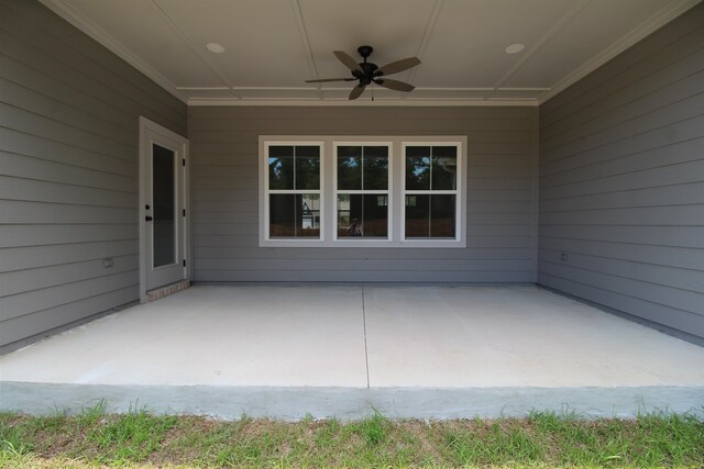 view of patio / terrace with ceiling fan