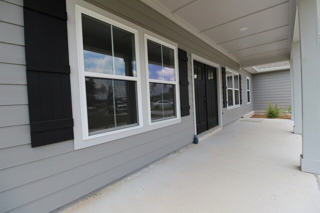 view of patio featuring covered porch