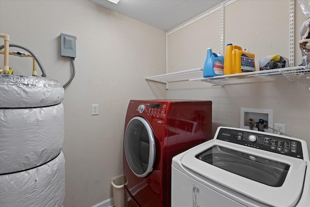 1439 W Lyman Hendry Rd, Perry, FL 32347 - laundry area with washing machine and dryer