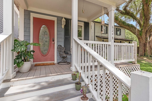 624 W 7th Ave, Tallahassee, FL 32303 - view of exterior entry with a porch