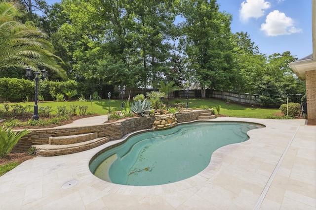 9227 Shoal Creek Dr, Tallahassee, FL 32312 - view of swimming pool with a patio area